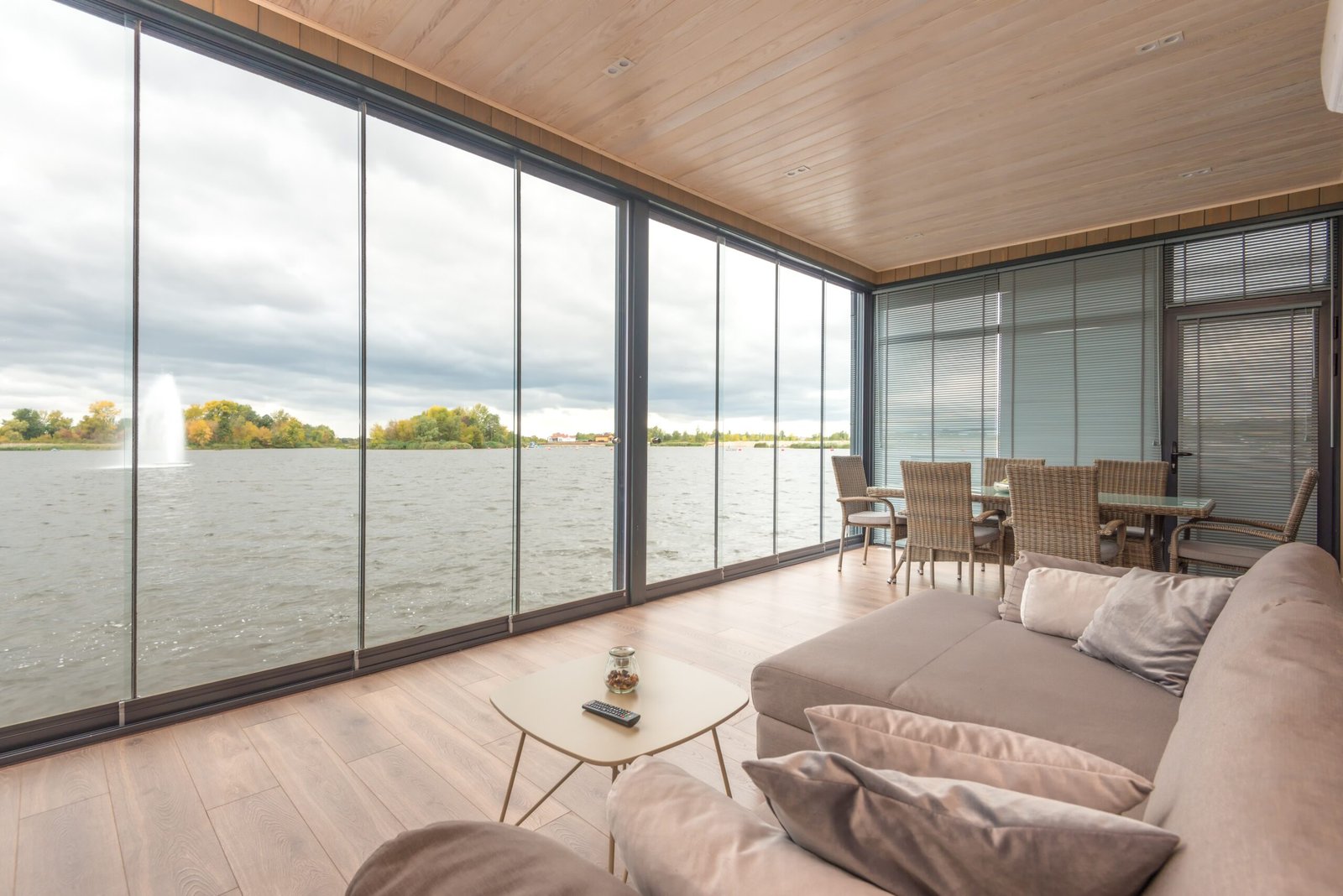 uPVC interior window and door setting